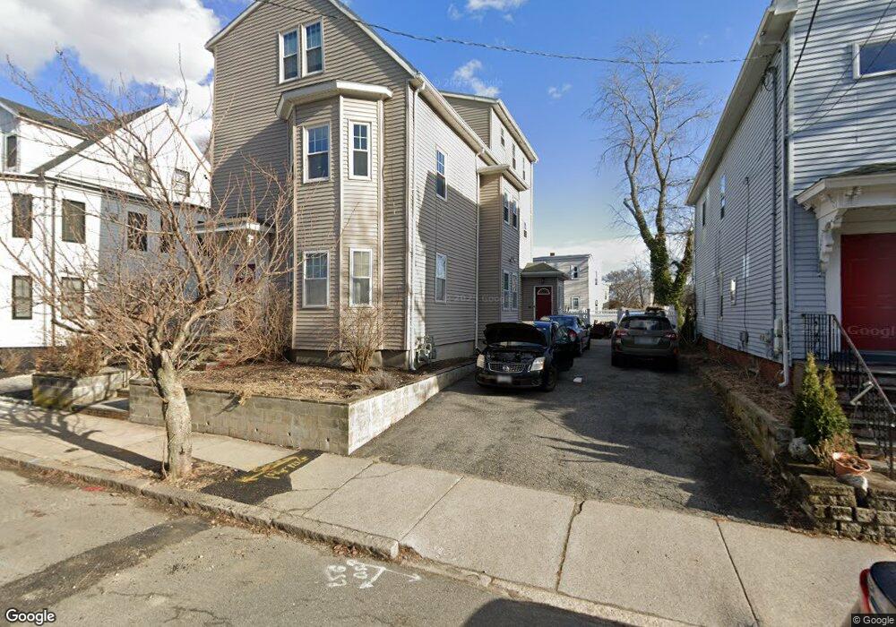 26 Newbury St unit 2, Somerville, MA 02144 - photo 1