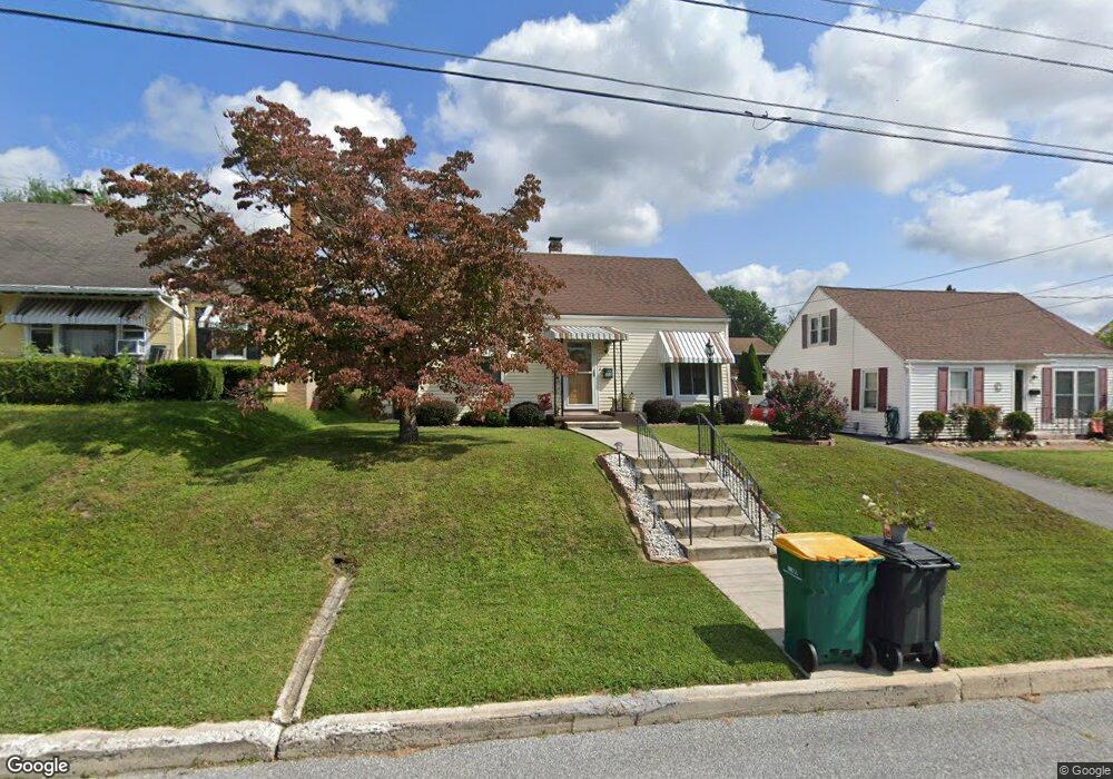 313 Commerce St, Waynesboro, PA 17268 - photo 1