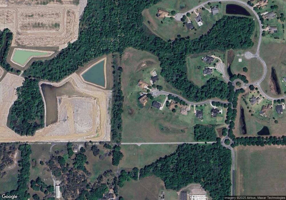 34038 Triple Crown Ct, Dade City, FL 33525 - photo 1