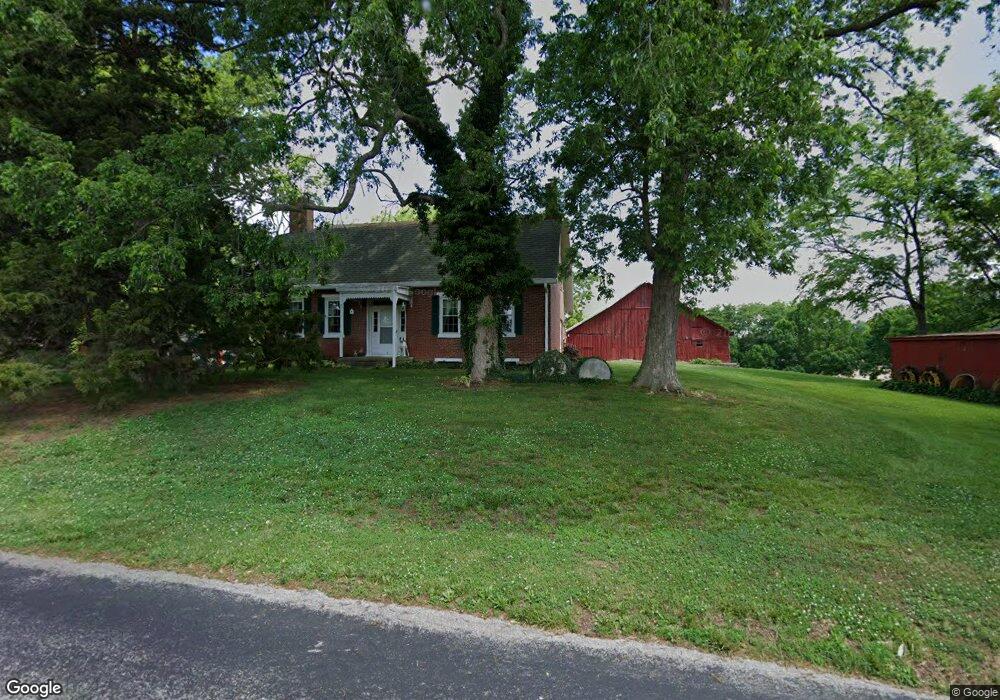 6633 Schiermeier Rd, Freeburg, IL 62243 - photo 1