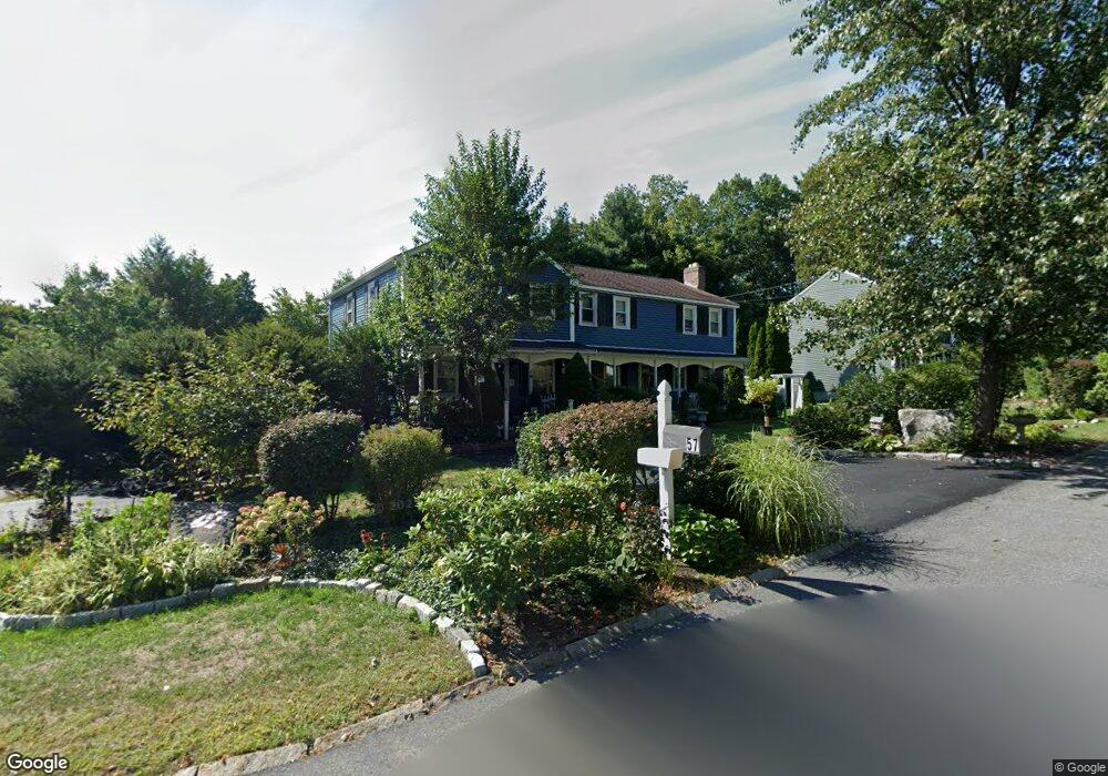 57 Mckenna Dr, Nashua, NH 03062 - photo 1