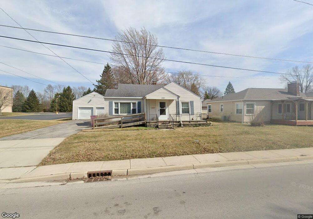 325 Osborn Ave, Findlay, OH 45840 - photo 1