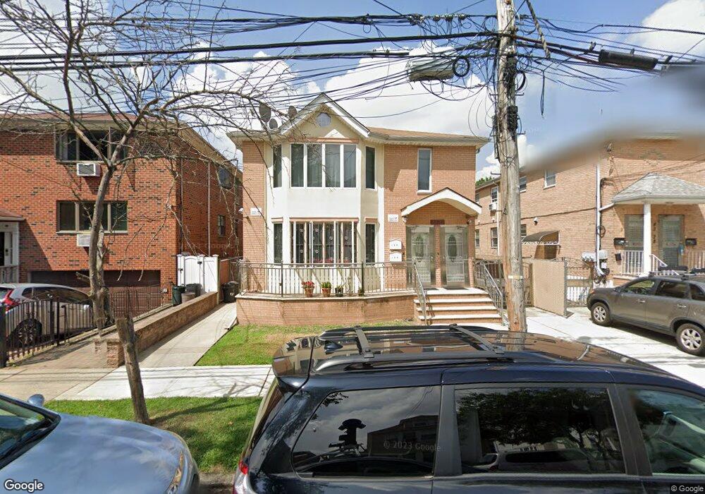 4332 161st St, Flushing, NY 11358 - photo 1