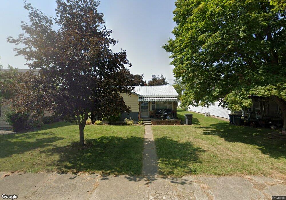 504 Columbia Ave, Tipton, IN 46072 - photo 1