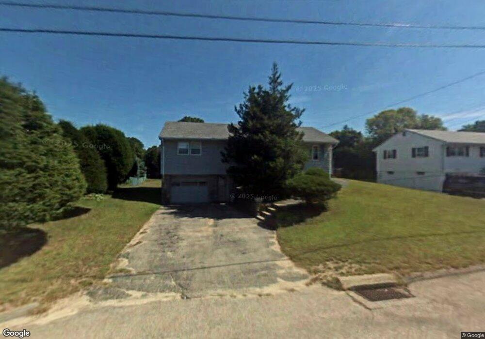 10 Antoinette St, Pawcatuck, CT 06379 - photo 1