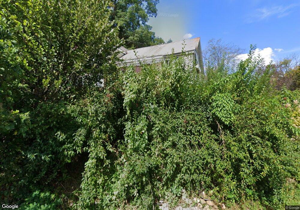 1661 River Rd, North Bennington, VT 05257 - photo 1