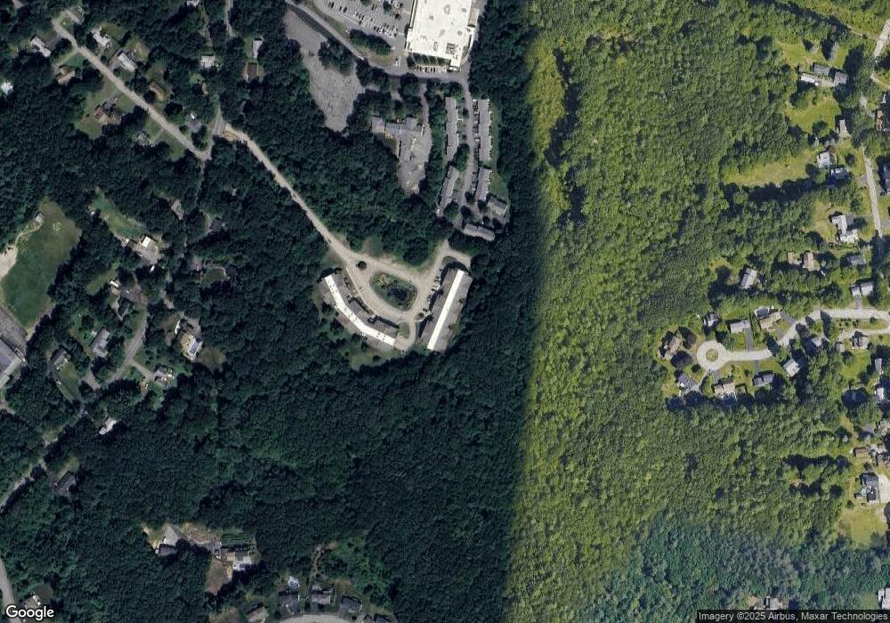 216 Reservoir St unit 301, Holden, MA 01520 - photo 1