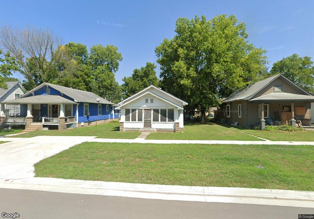 728 Brown Ave, Osawatomie, KS 66064 - photo 1