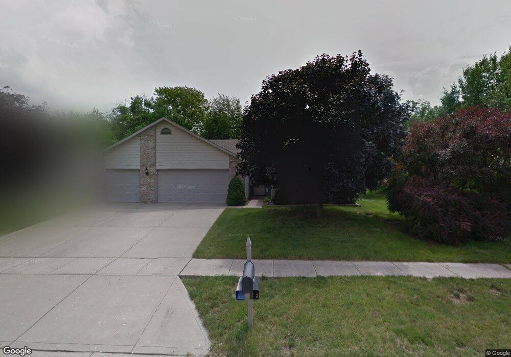 743 Lake Crossing Ct, Franklin, IN 46131 - photo 1