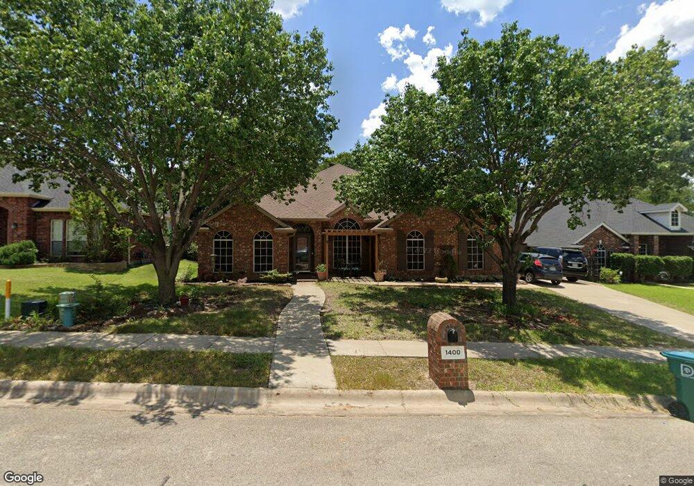 1400 Val Verde Ct, Denton, TX 76210 - photo 1