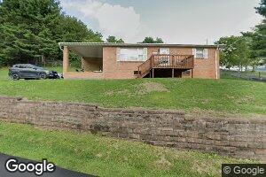 1294 Earls Branch Rd, Cedar Bluff, VA 24609