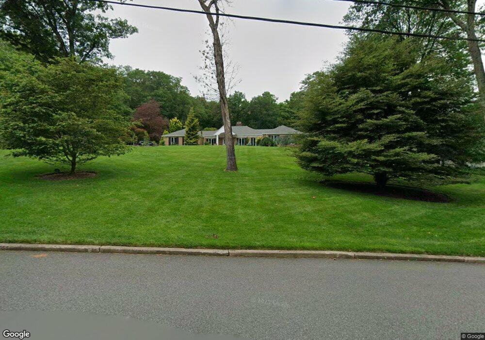 620 Winding Hollow Dr, Franklin Lakes, NJ 07417 - photo 1