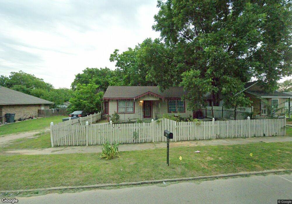 708 A St NE, Ardmore, OK 73401 - photo 1