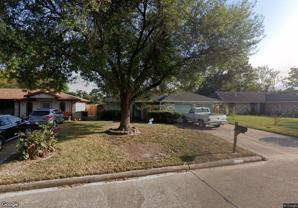 1327 Tarberry Rd, Houston, TX 77088 - photo 1