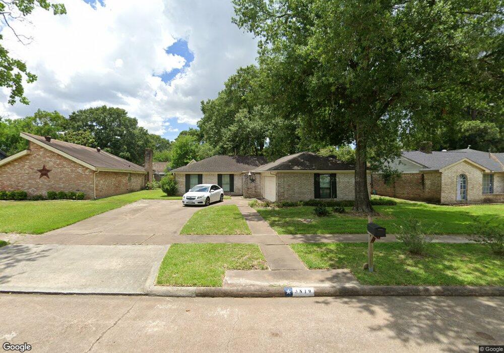 3819 R V Mayfield Dr, Houston, TX 77088 - photo 1