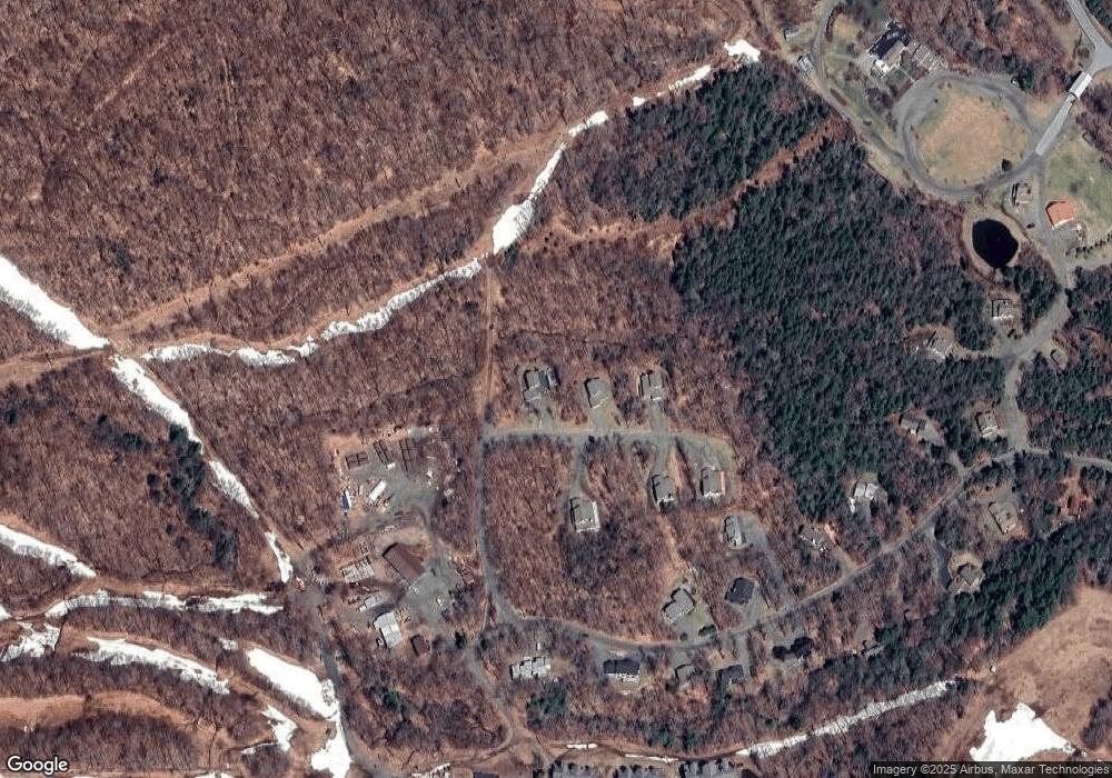 10 Mcgovern Ln unit Lane, Wilmington, VT 05363 - photo 1