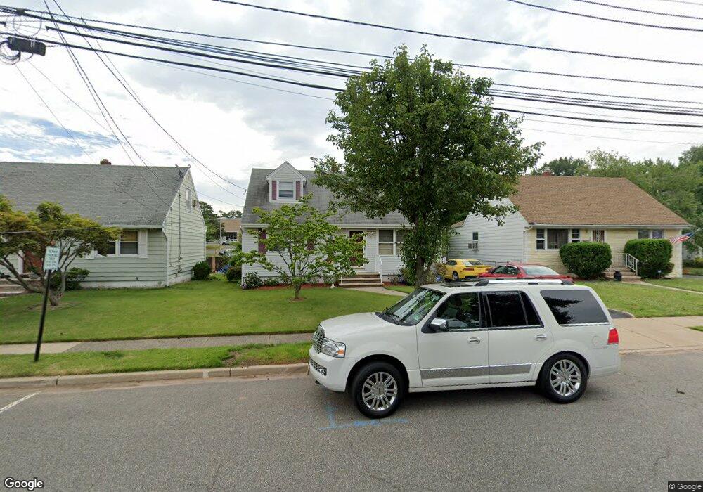 27 Greentree Rd, Clifton, NJ 07013 - photo 1