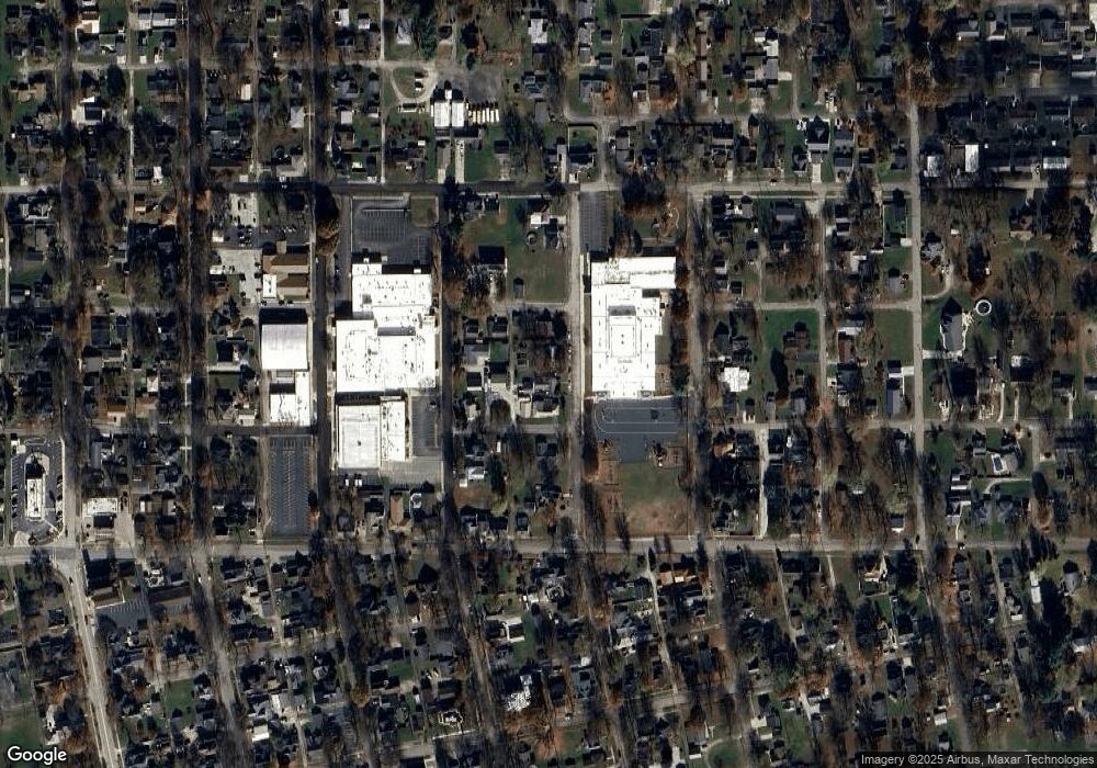 907 7th St, Covington, IN 47932 - photo 1