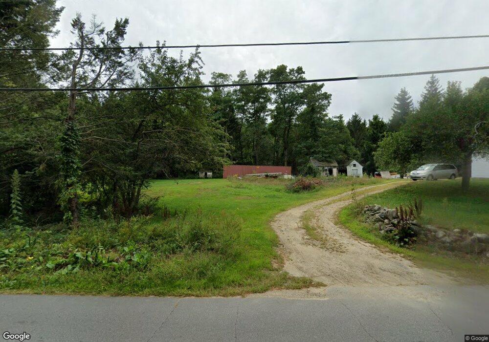 37 Amesbury Rd, Newton, NH 03858 - photo 1