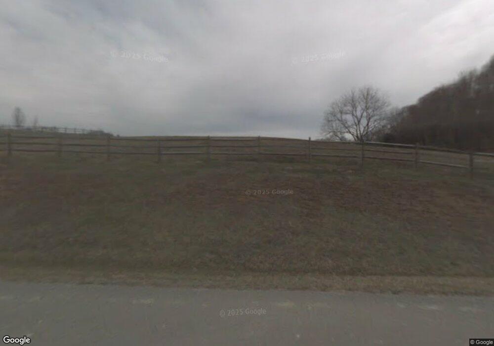 555 Poteat Ln, Fall Branch, TN 37656 - photo 1