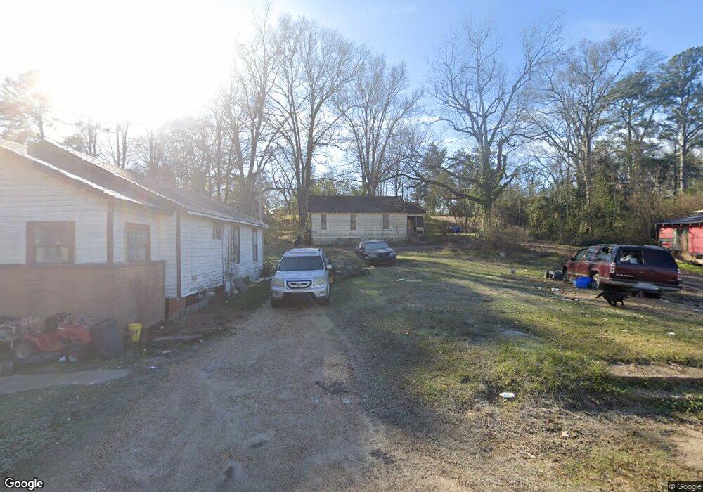 102 Davis Ln, Hazlehurst, MS 39083 - photo 1