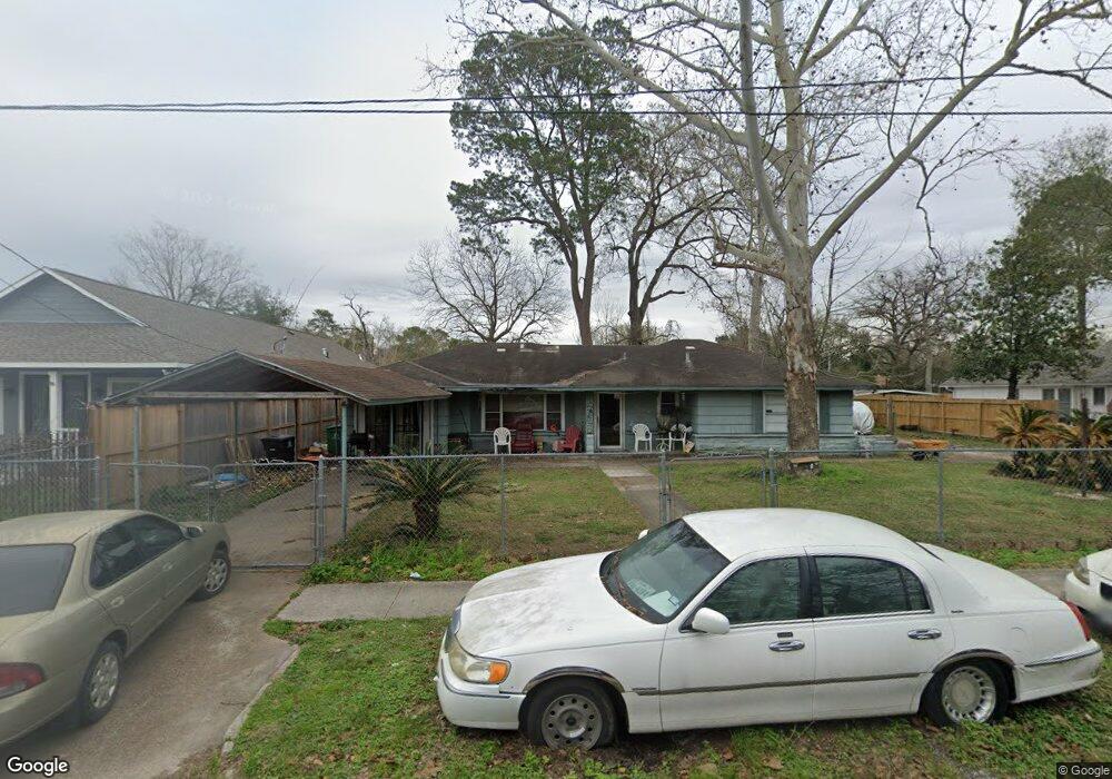 7224 Bauman Rd, Houston, TX 77022 - photo 1