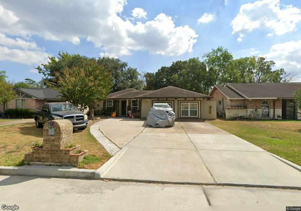 6371 French Chateau Dr, Houston, TX 77088 - photo 1
