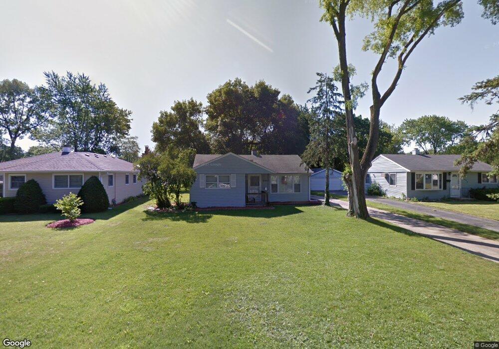 2402 Jay Ln, Rolling Meadows, IL 60008 - photo 1