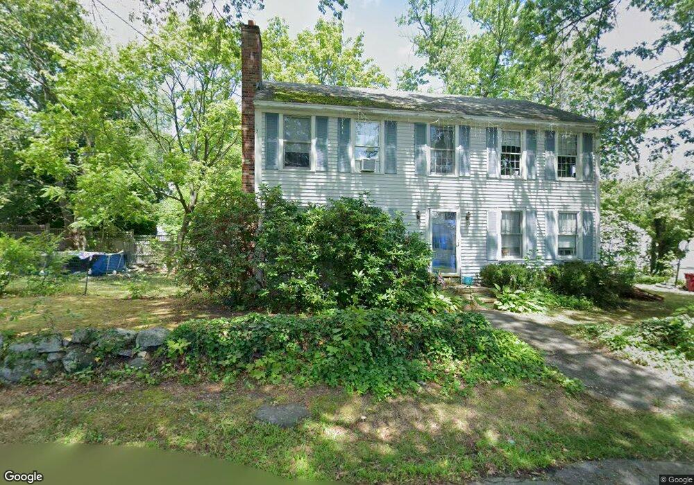 40 Eastview St, Lowell, MA 01852 - photo 1