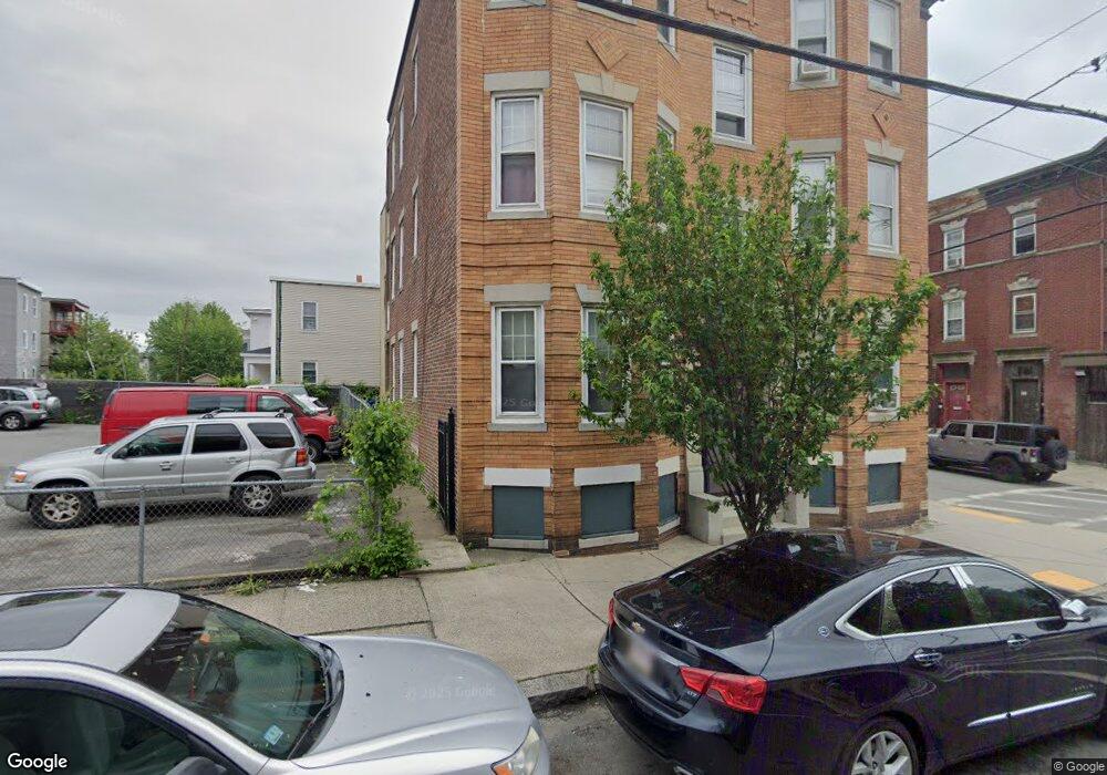 51 Shurtleff St unit 1, Chelsea, MA 02150 - photo 1