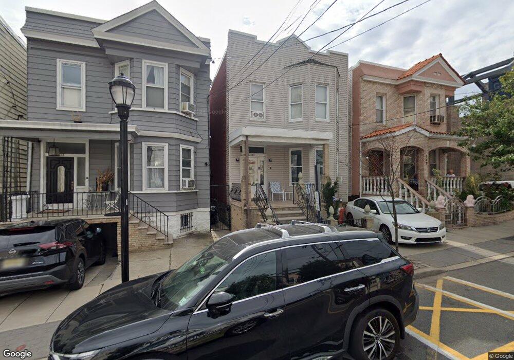 135 49th St, Union City, NJ 07087 - photo 1