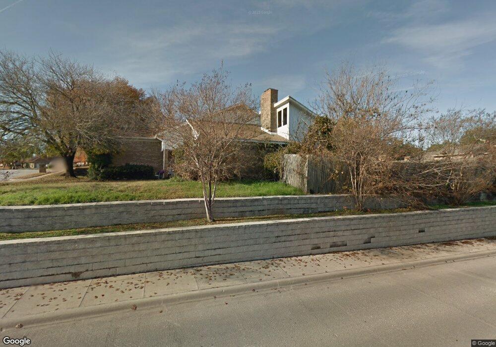 2001 Ridgewood, Bedford, TX 76021 - photo 1