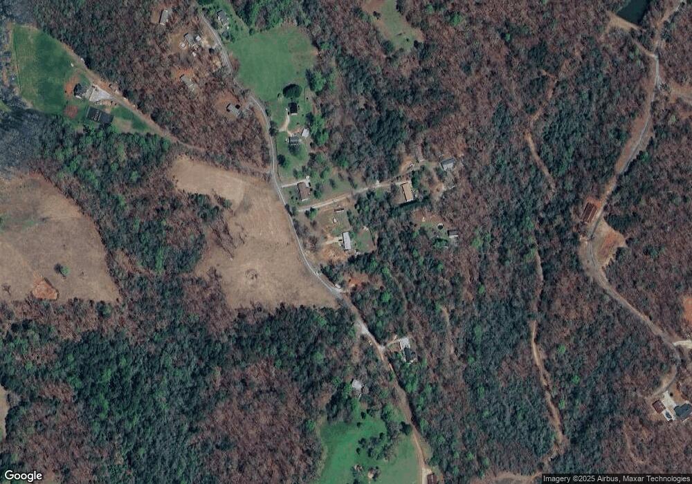 627 Hester Rd, Dahlonega, GA 30533 - photo 1