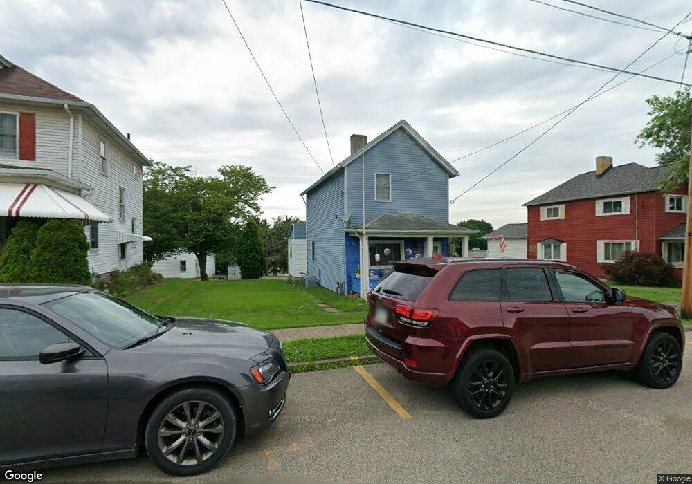 1014 Cooper St, Vandergrift, PA 15690 - photo 1