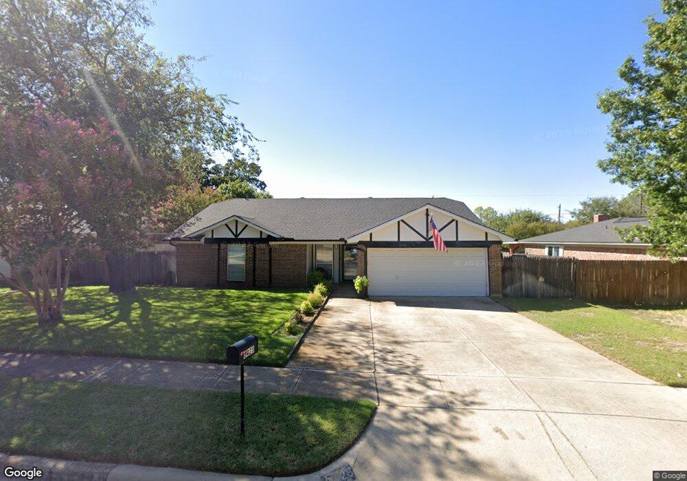 6425 Simmons Rd, North Richland Hills, TX 76182 - photo 1