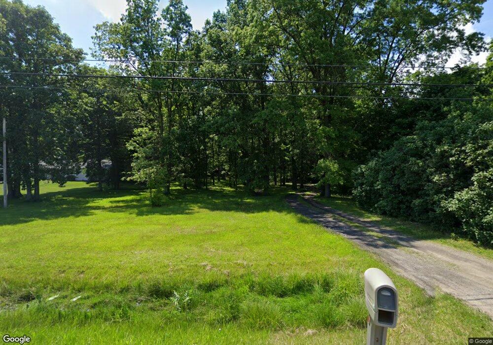 9547 Exeter Rd, Carleton, MI 48117 - photo 1