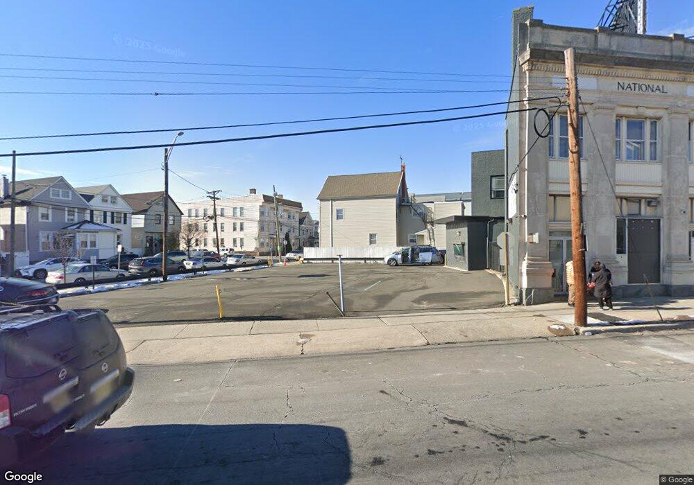 700 Frank E Rodgers Blvd N unit 2008, East Newark, NJ 07029 - photo 1