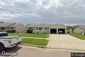 409 W 8th St, Dell Rapids, SD 57022