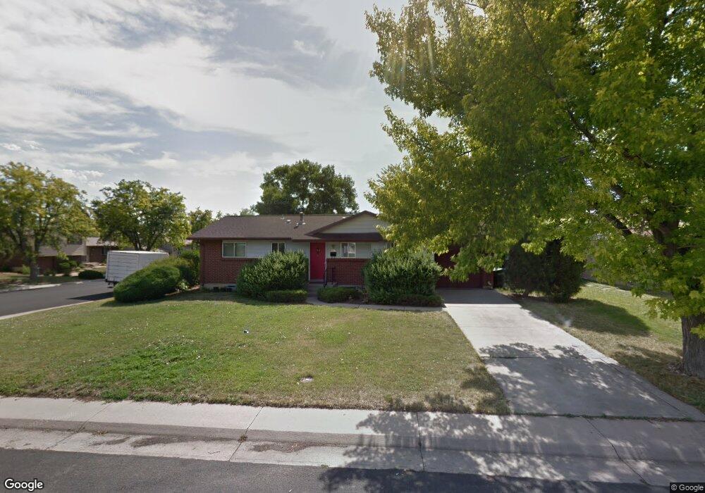 1096 Fraser St, Aurora, CO 80011 - photo 1