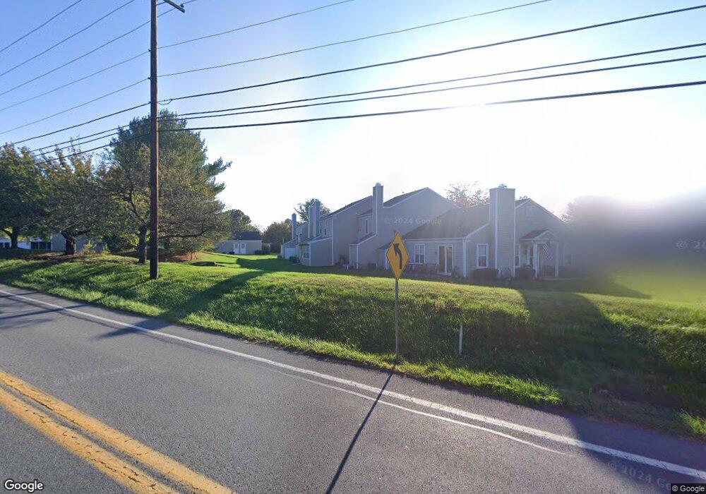 313 Barrington Ct, Palmyra, PA 17078 - photo 1