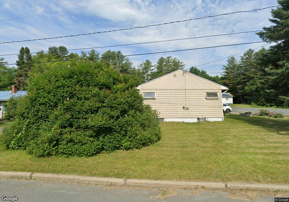 138 Sunset Dr, Saint Johnsbury, VT 05819 - photo 1