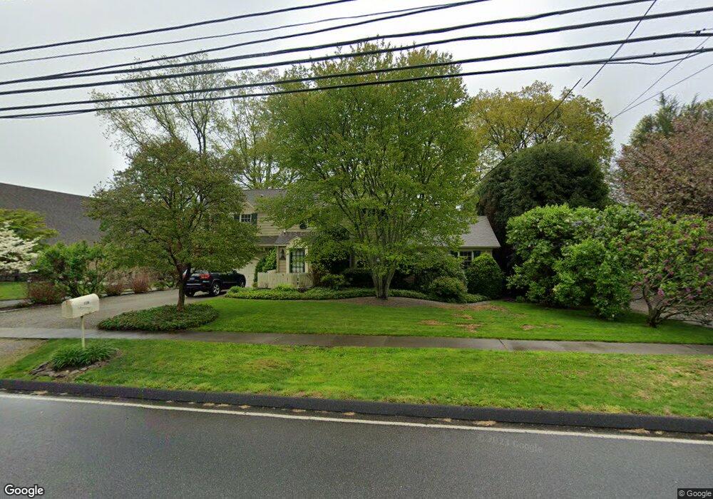 180 Shelton Rd, Trumbull, CT 06611 - photo 1