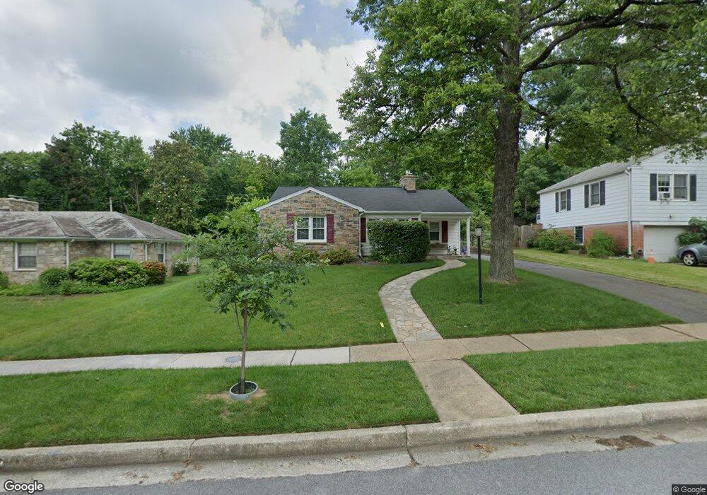 552 Piccadilly Rd, Towson, MD 21204 - photo 1