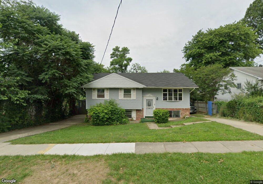 112 W Mill Ave, Capitol Heights, MD 20743 - photo 1