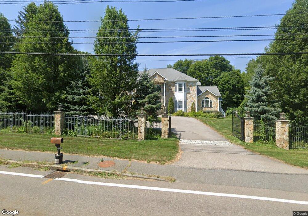 1280 West St unit 1, Wrentham, MA 02093 - photo 1