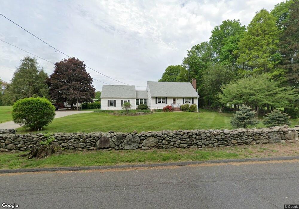 133 Lewis Rd, Trumbull, CT 06611 - photo 1