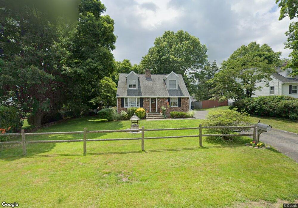 134 Bouton St W, Stamford, CT 06907 - photo 1