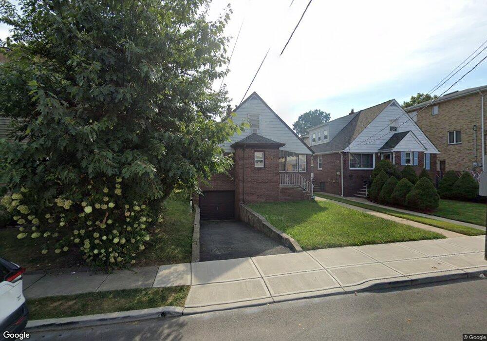 474 Washington Ave, Cliffside Park, NJ 07010 - photo 1