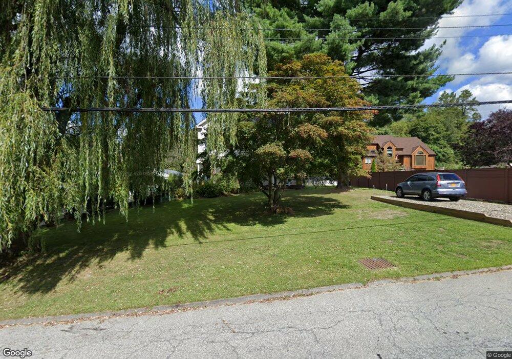 14 Crugers Ave, Croton On Hudson, NY 10520 - photo 1