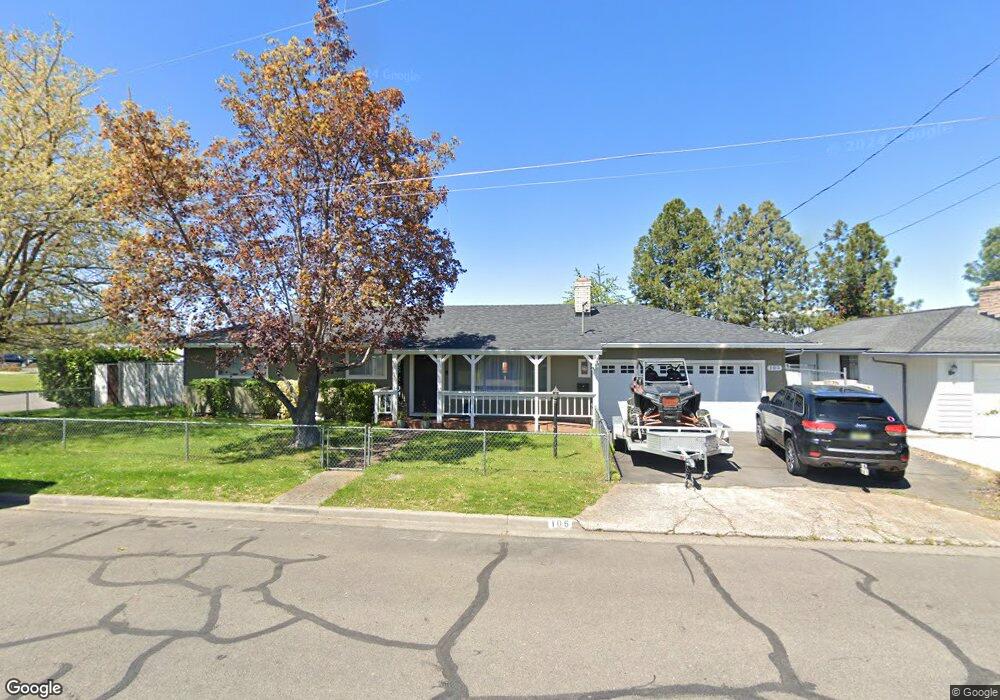 105 Cupp Dr, Central Point, OR 97502 - photo 1